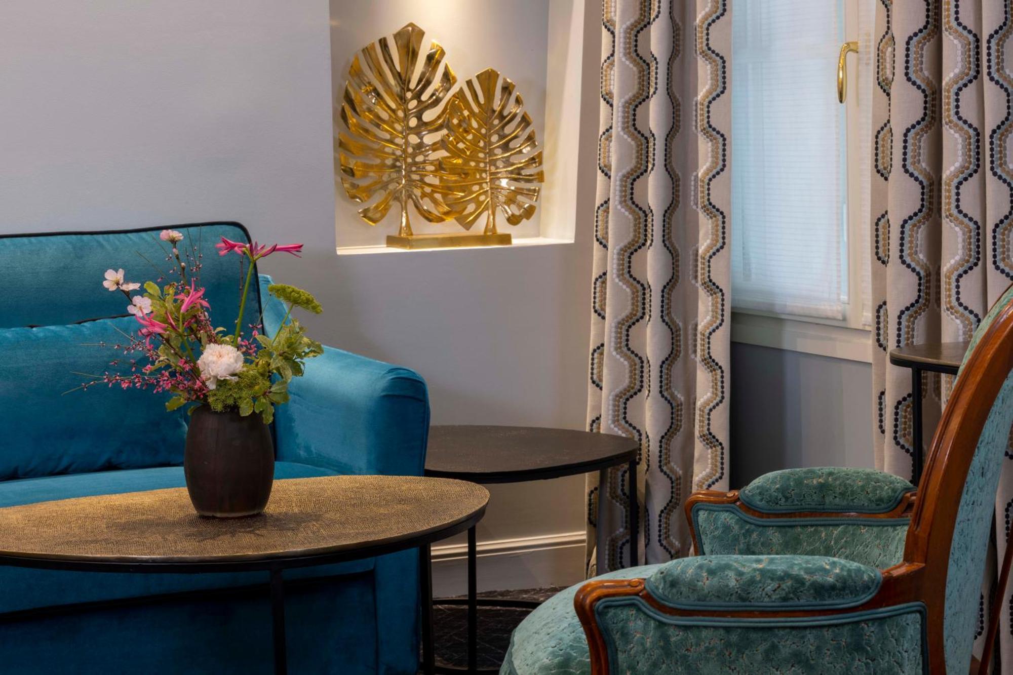 Le Relais Saint Honore Paris Bilik gambar