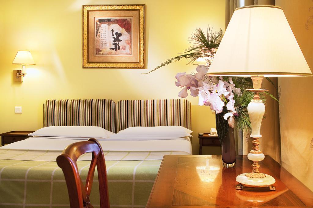 Le Relais Saint Honore Paris Luaran gambar